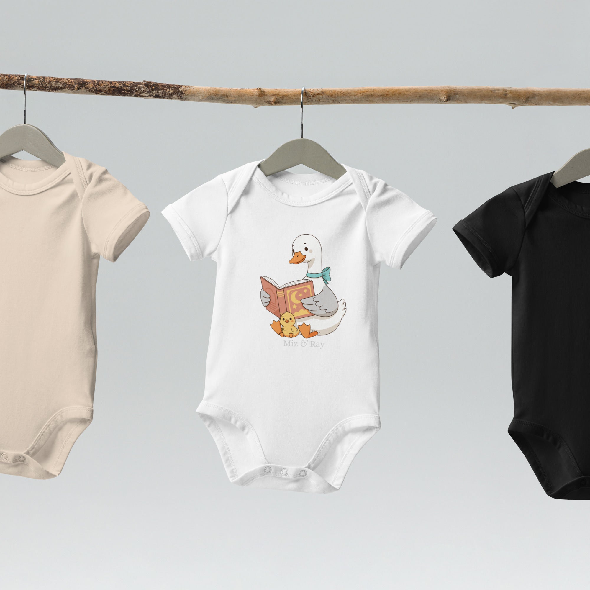 【未開封】melted butter SWAN BODYSUIT&BIB Book Swan' Organic Cotton Baby Bodysuit | Miz & Ray